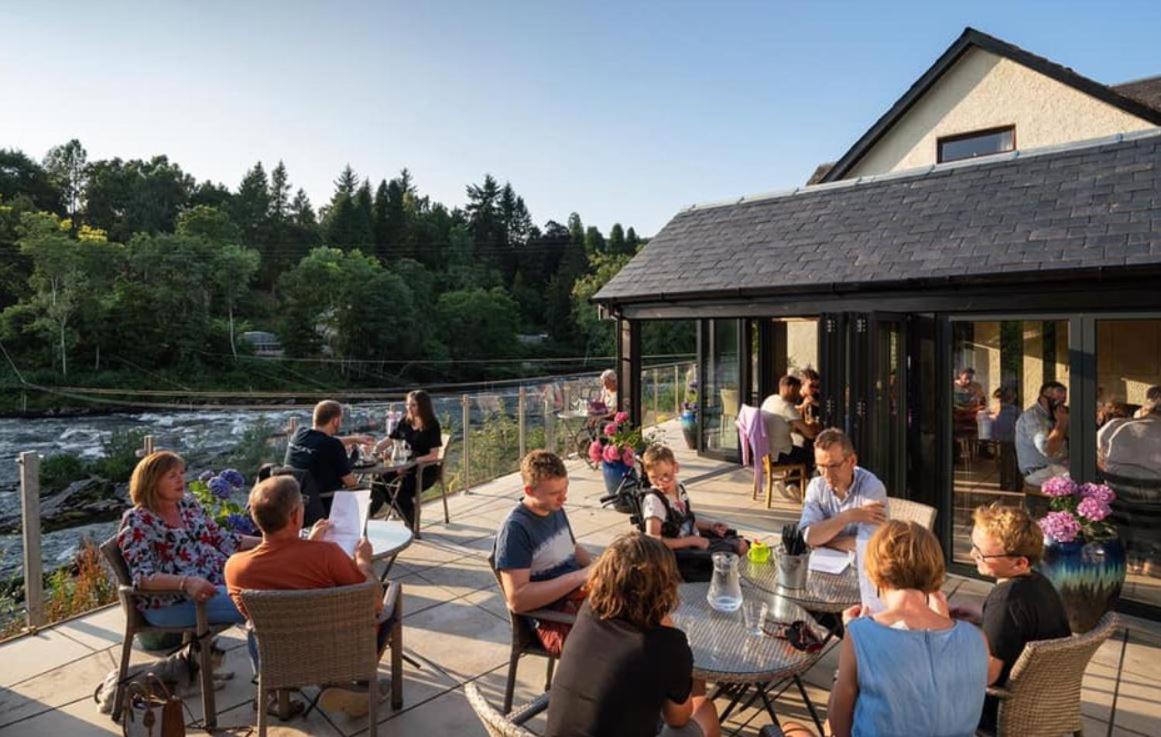 The Inn On The Tay 피틀로크리 외부 사진
